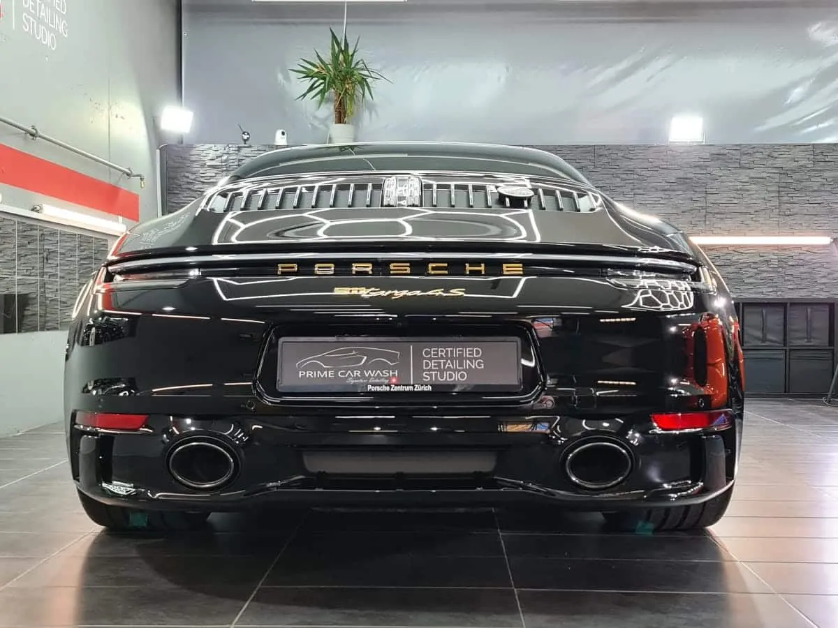 Porsche 992 Targa Heritage 1 of 992