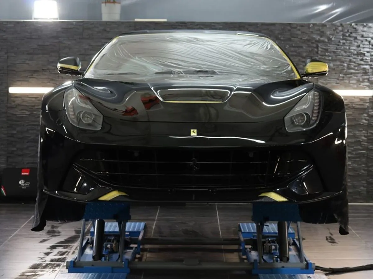Ferrari F12