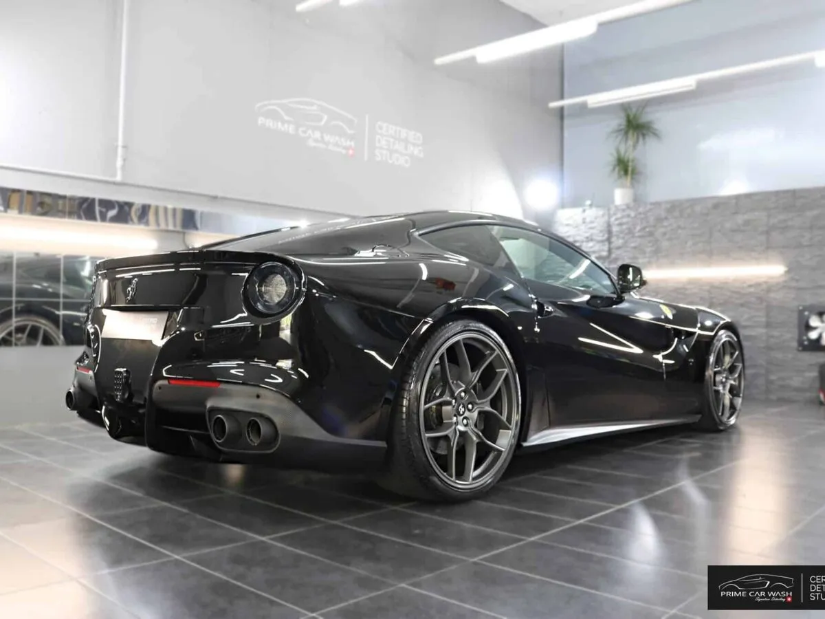 Ferrari F12