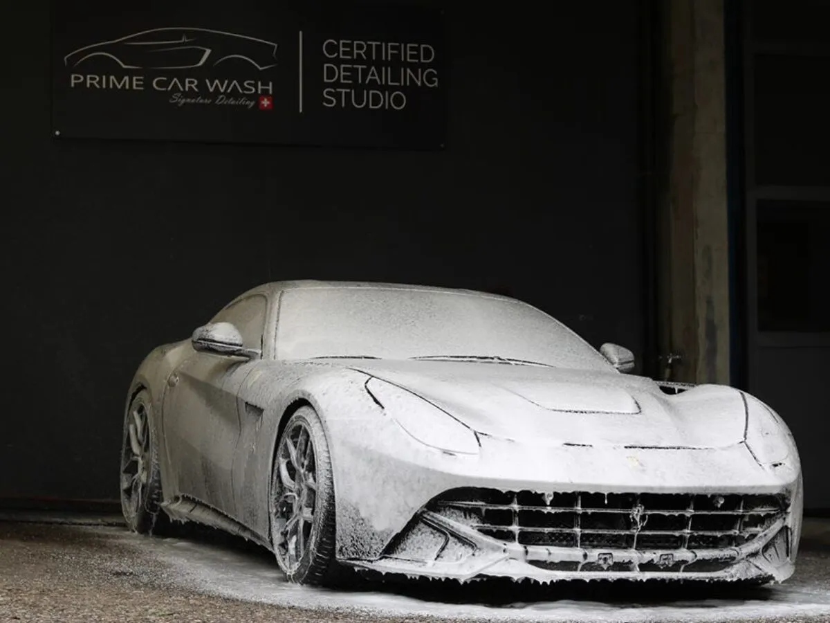 Ferrari F12