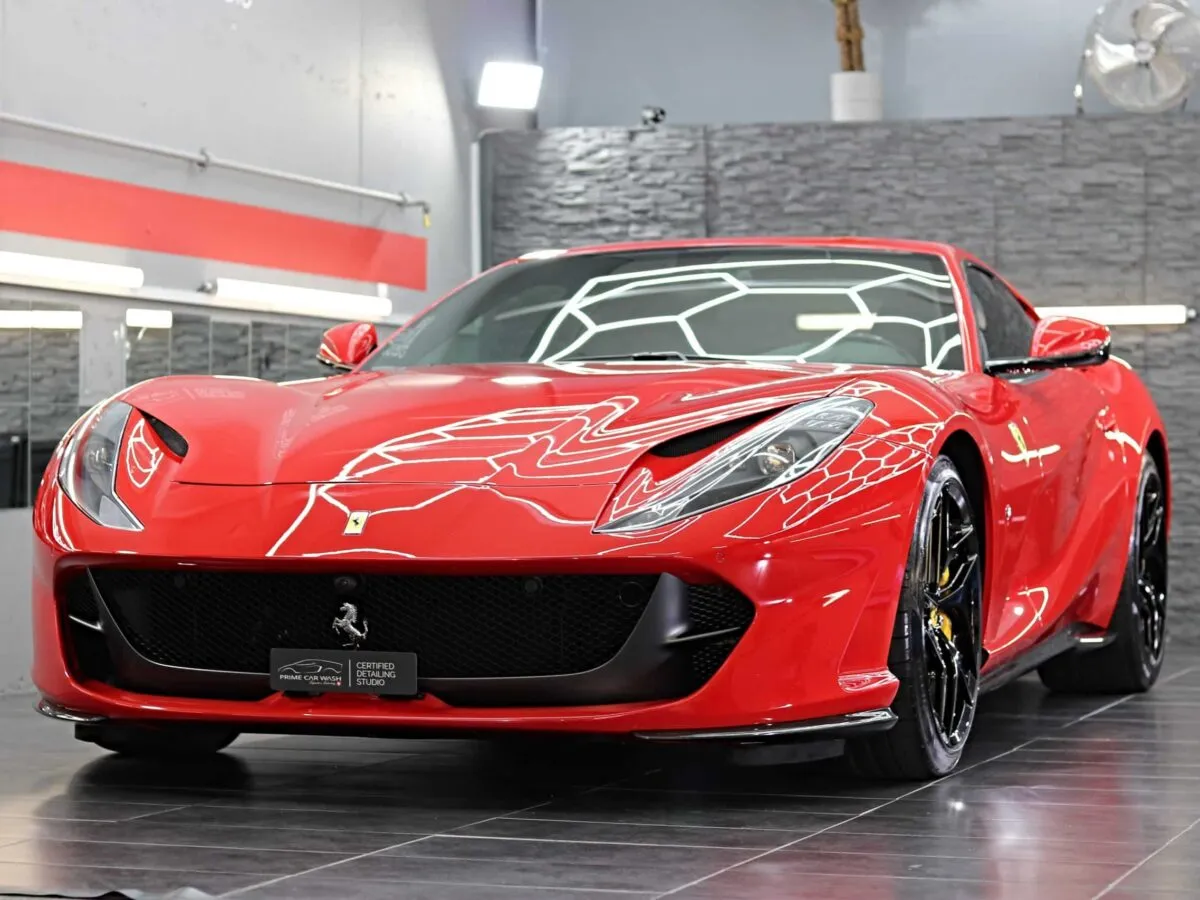 Ferrari 812 Superfast