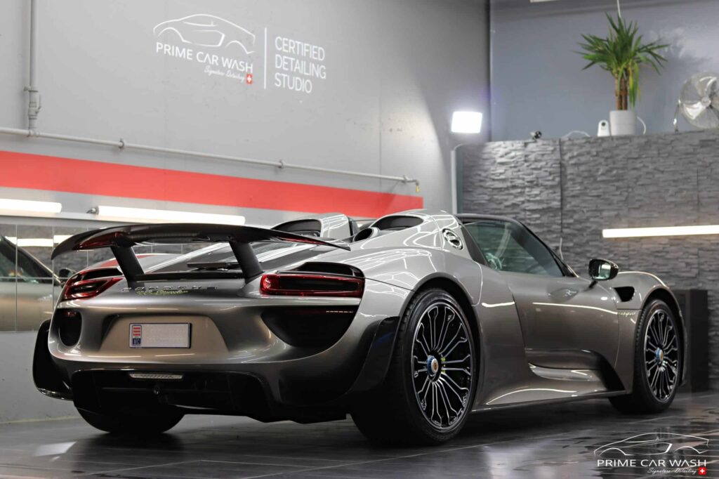 Porsche 918 Spyder Weissach