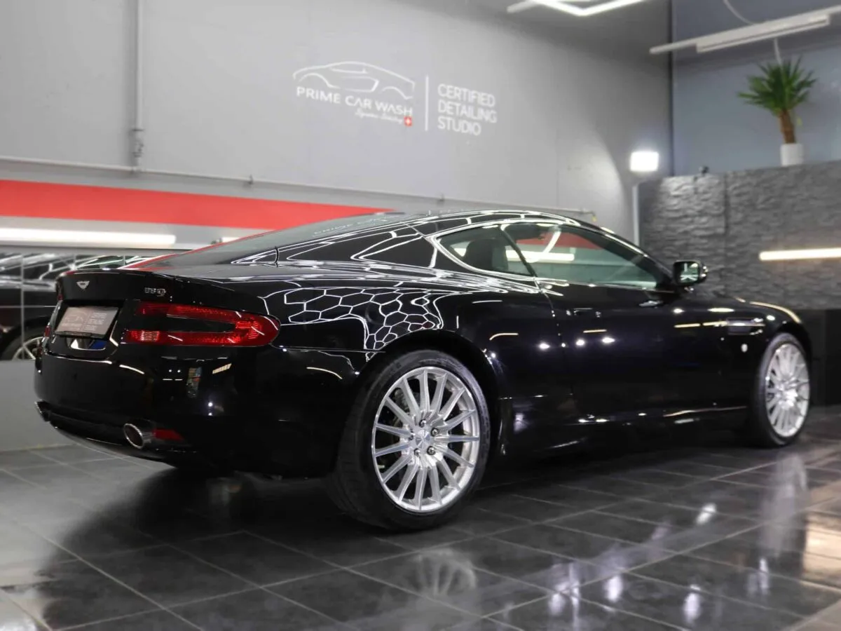 DB9 Coupe