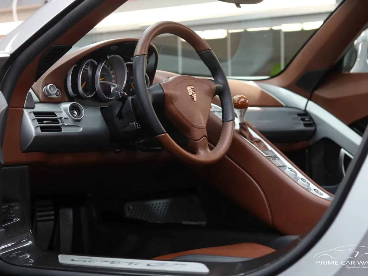 Porsche Carrera GT