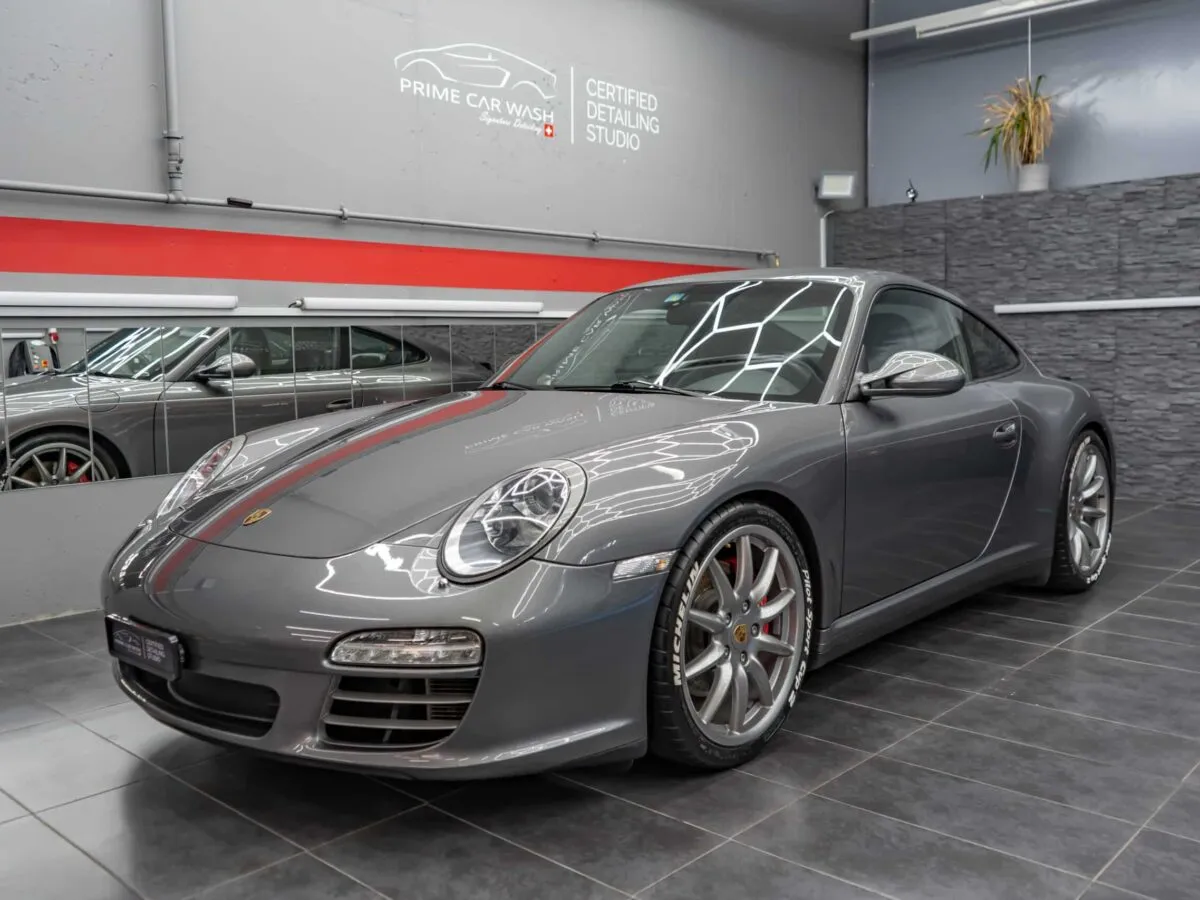 Porsche Carrera 4S