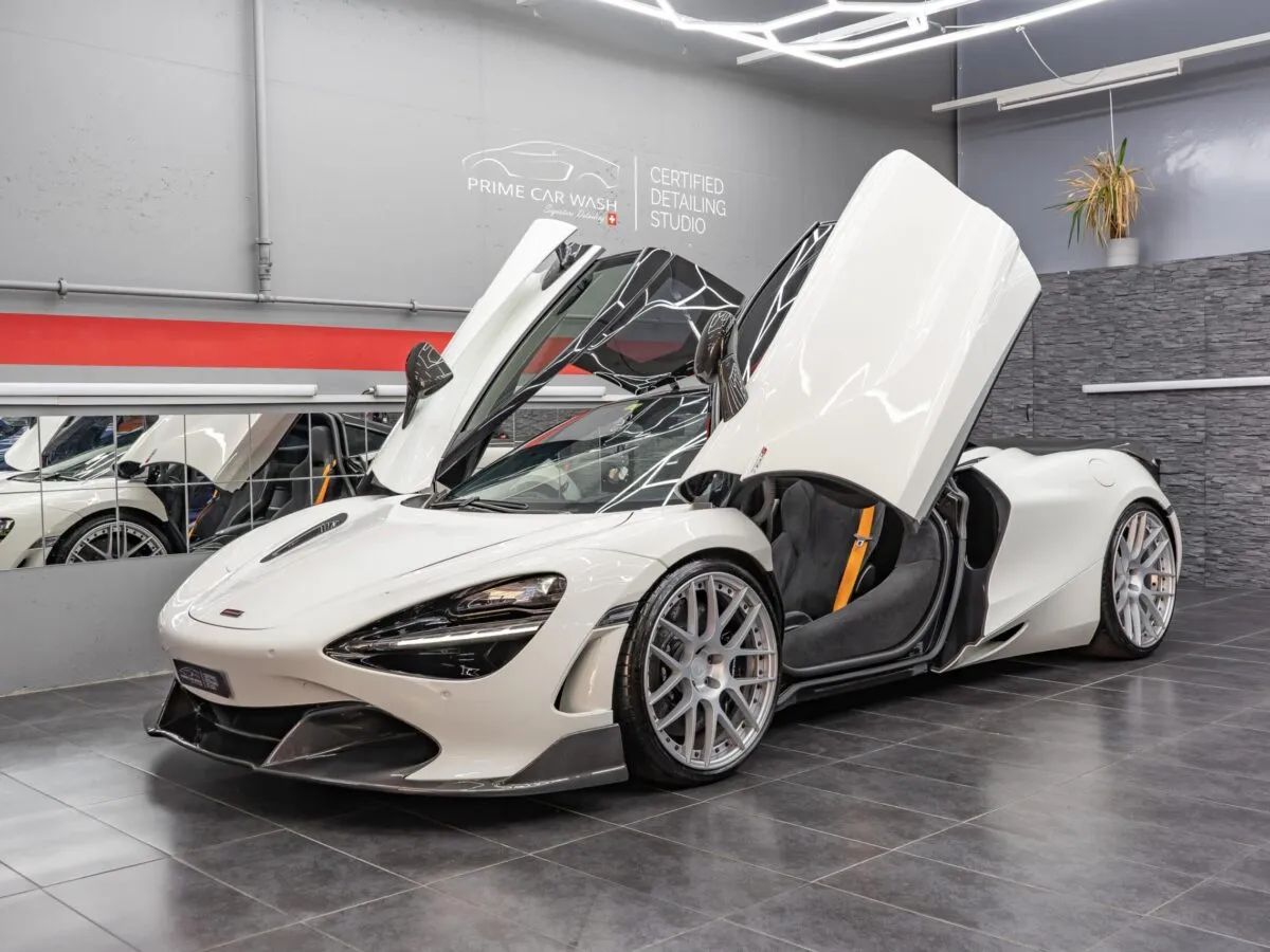 McLaren 720S