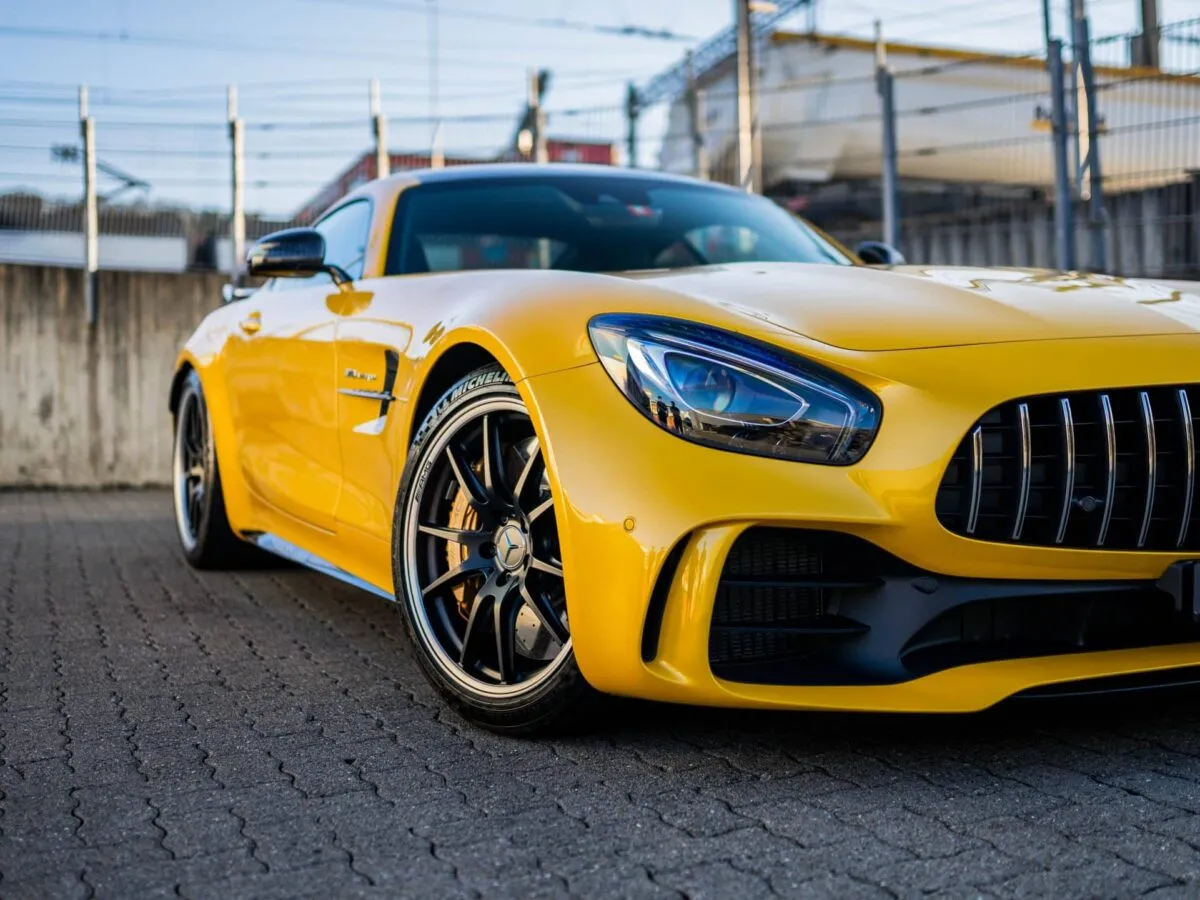 Mercedes AMG GTR