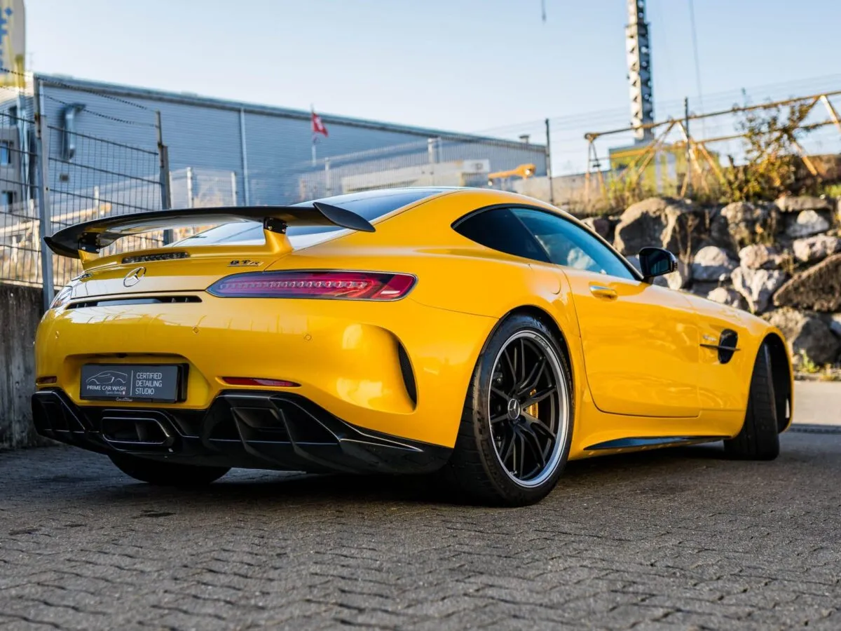 Mercedes AMG GTR