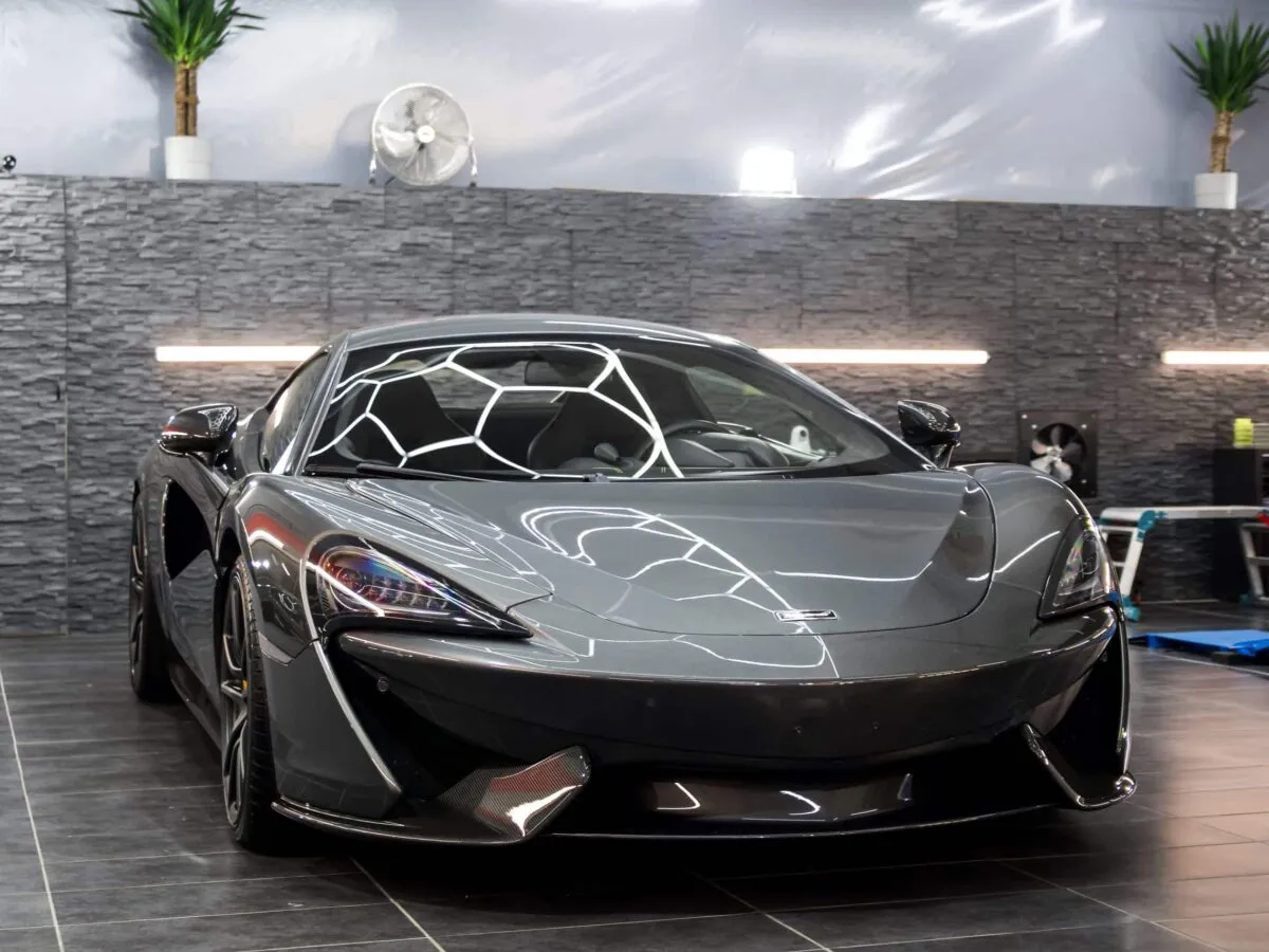 McLaren 570S