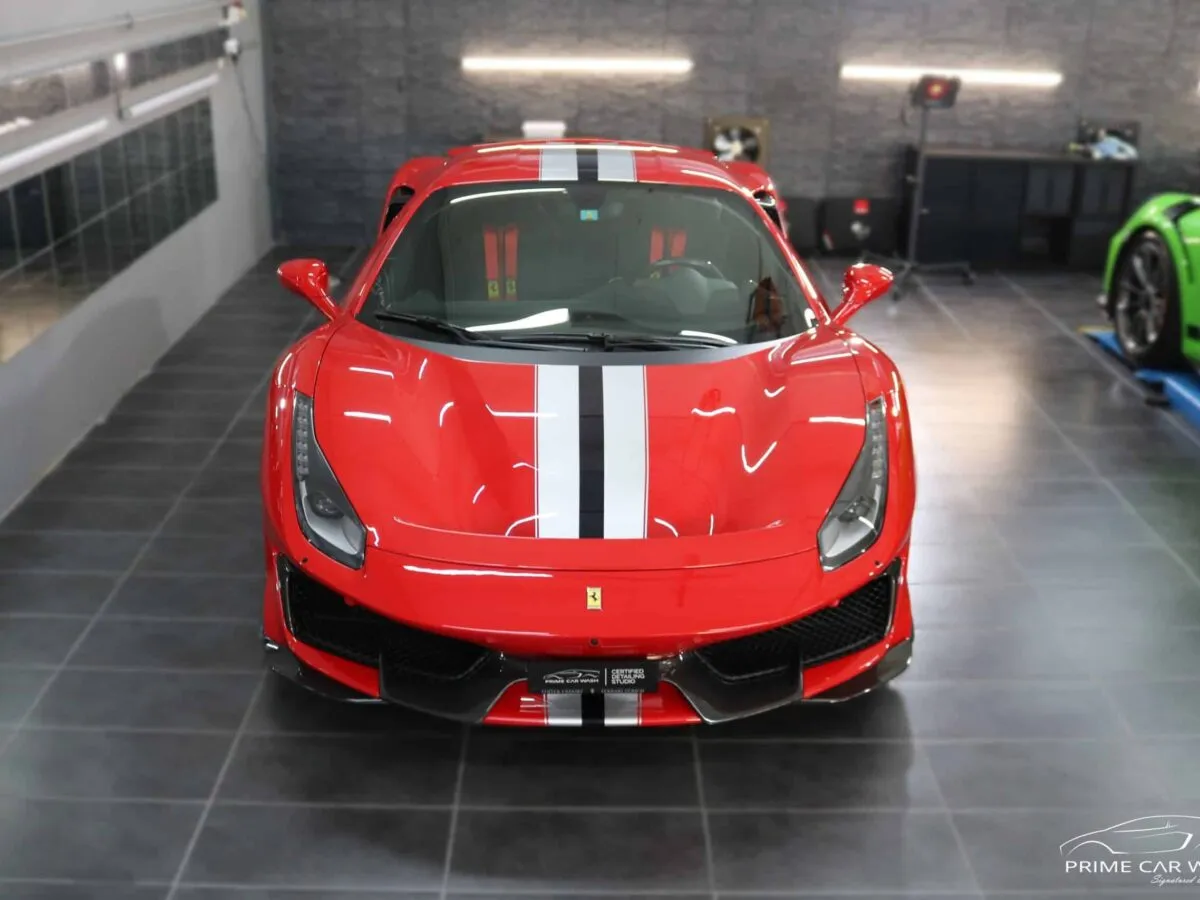 Ferrari 488 Pista