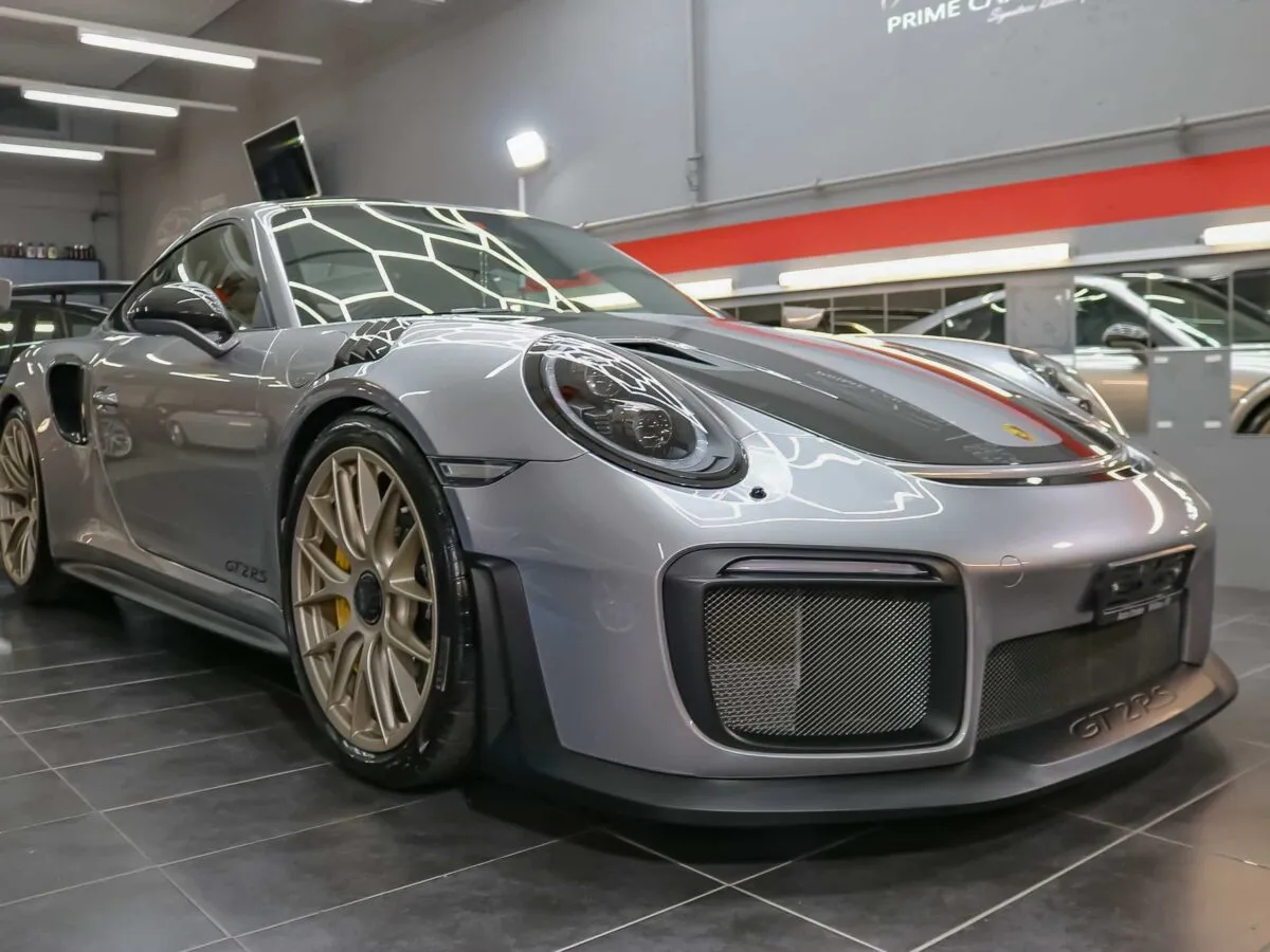Porsche 911 GT2 RS