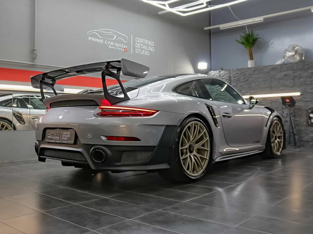 Porsche 911 GT2 RS