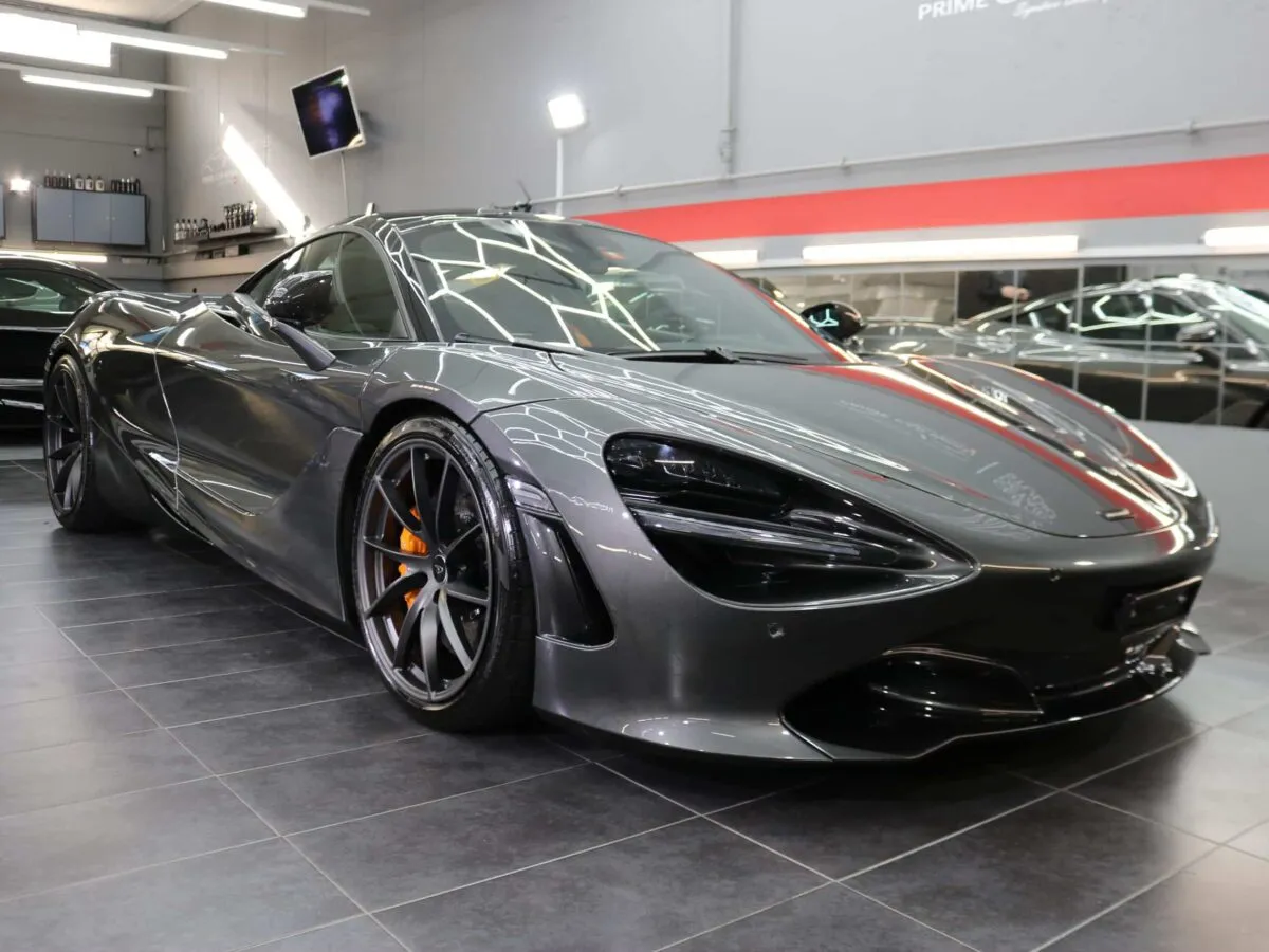 McLaren 720S