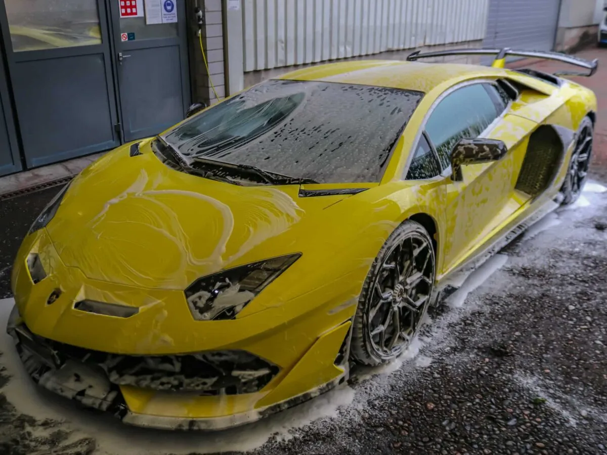 Aventador SVJ