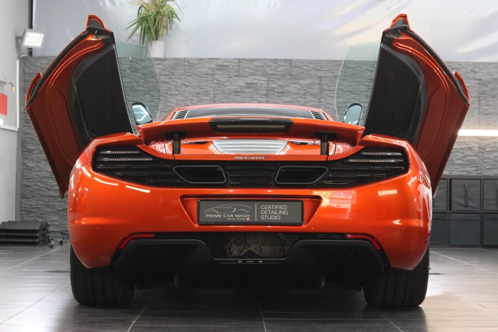McLaren MP4-12C