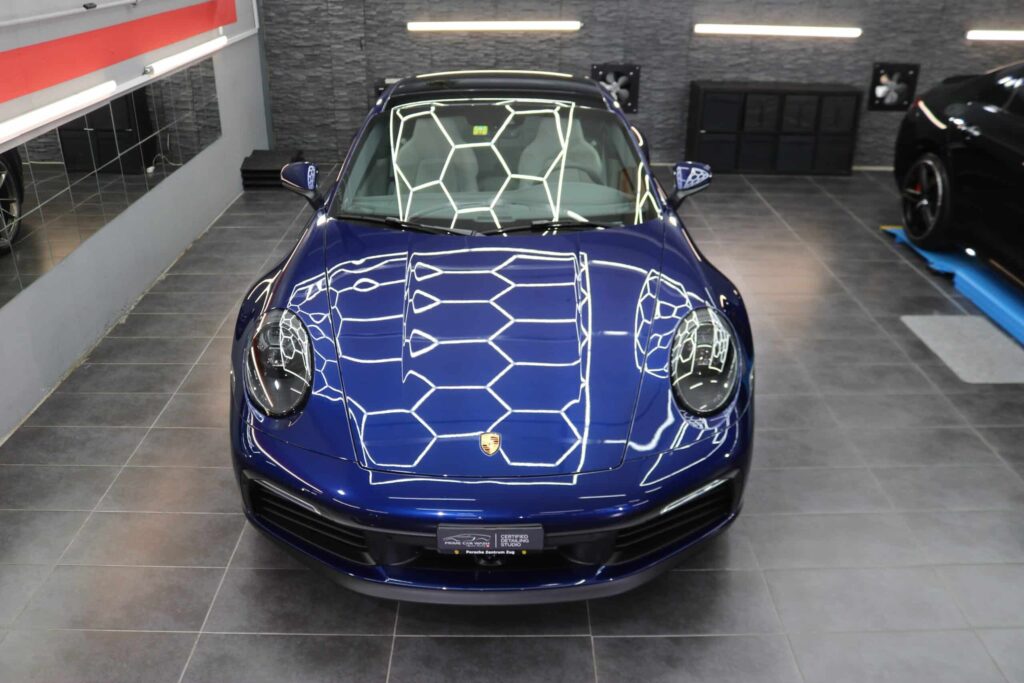 Porsche 992 Carrera 4S