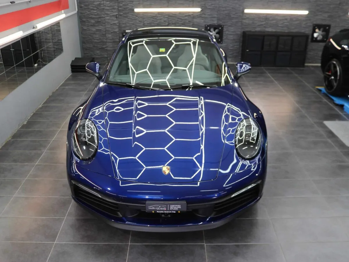 Porsche 992 Carrera 4S