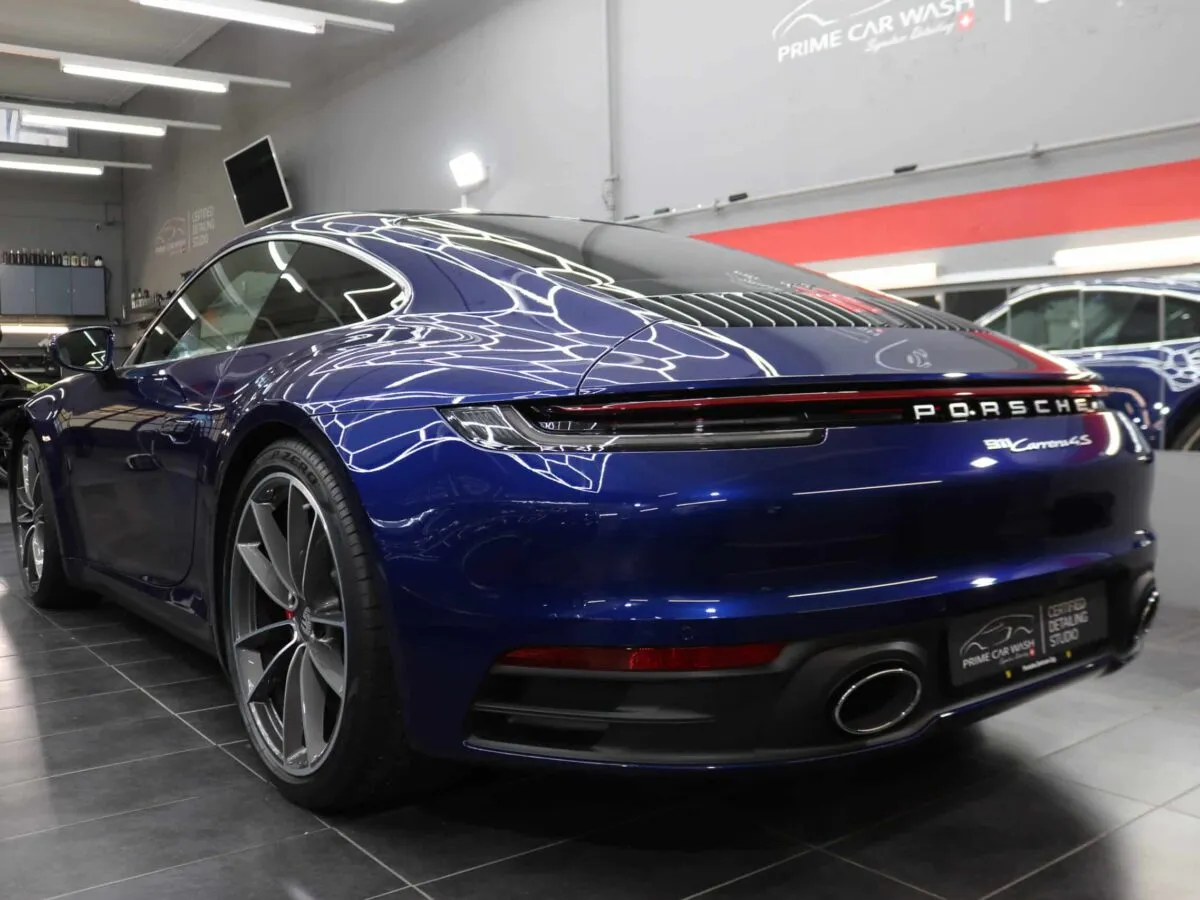 Porsche 992 Carrera 4S