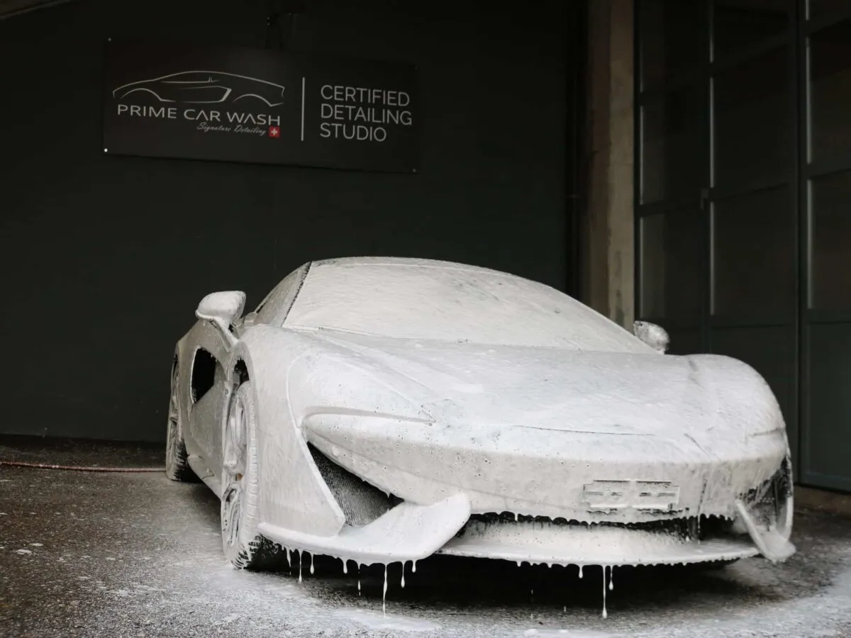 McLaren 570S