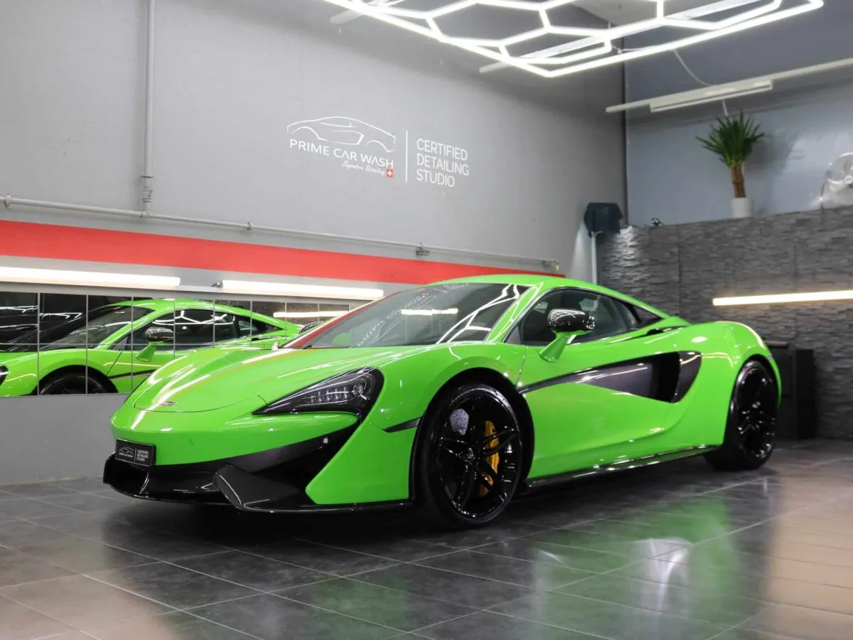 McLaren 570S