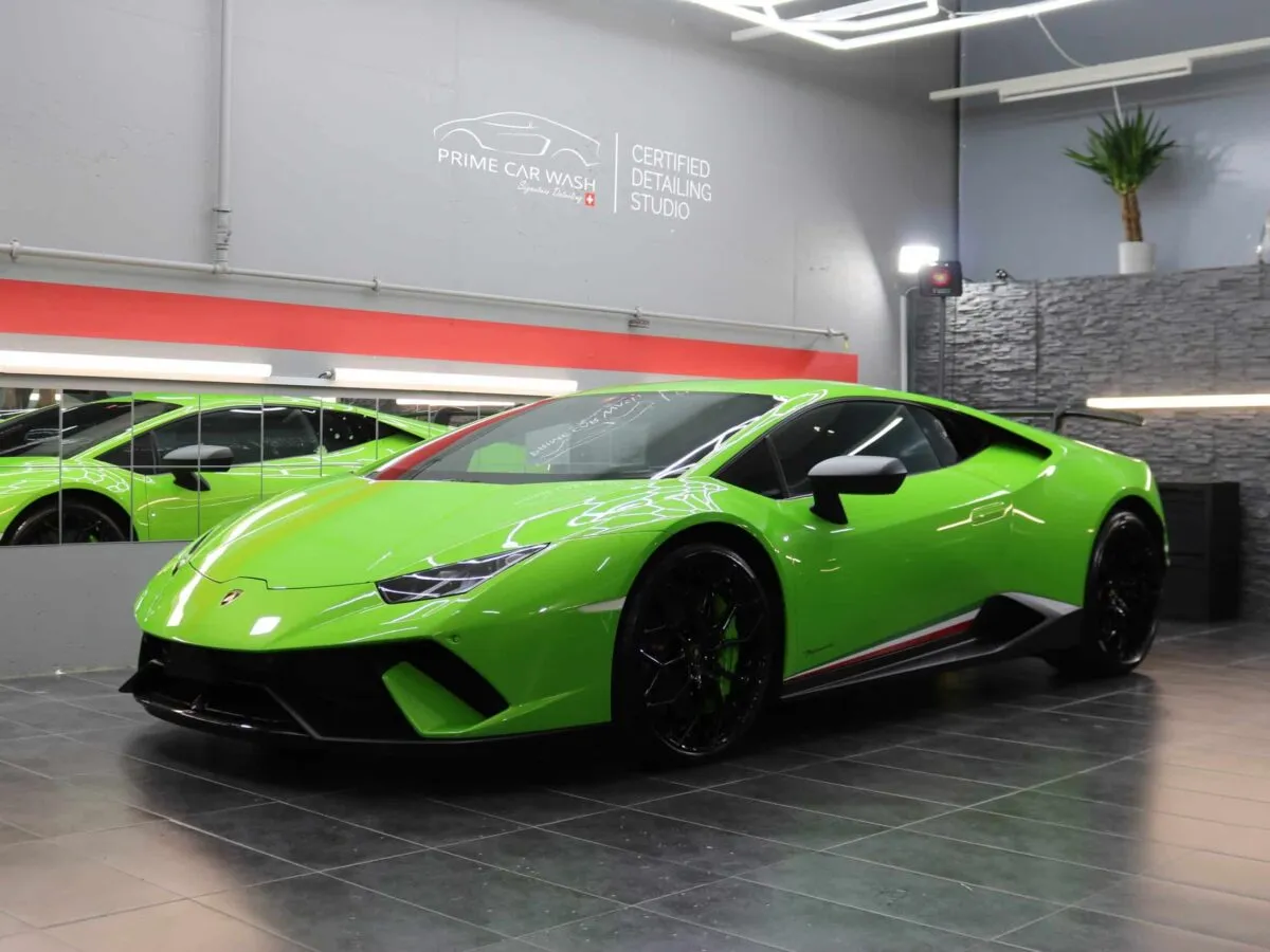 Huracan Performante