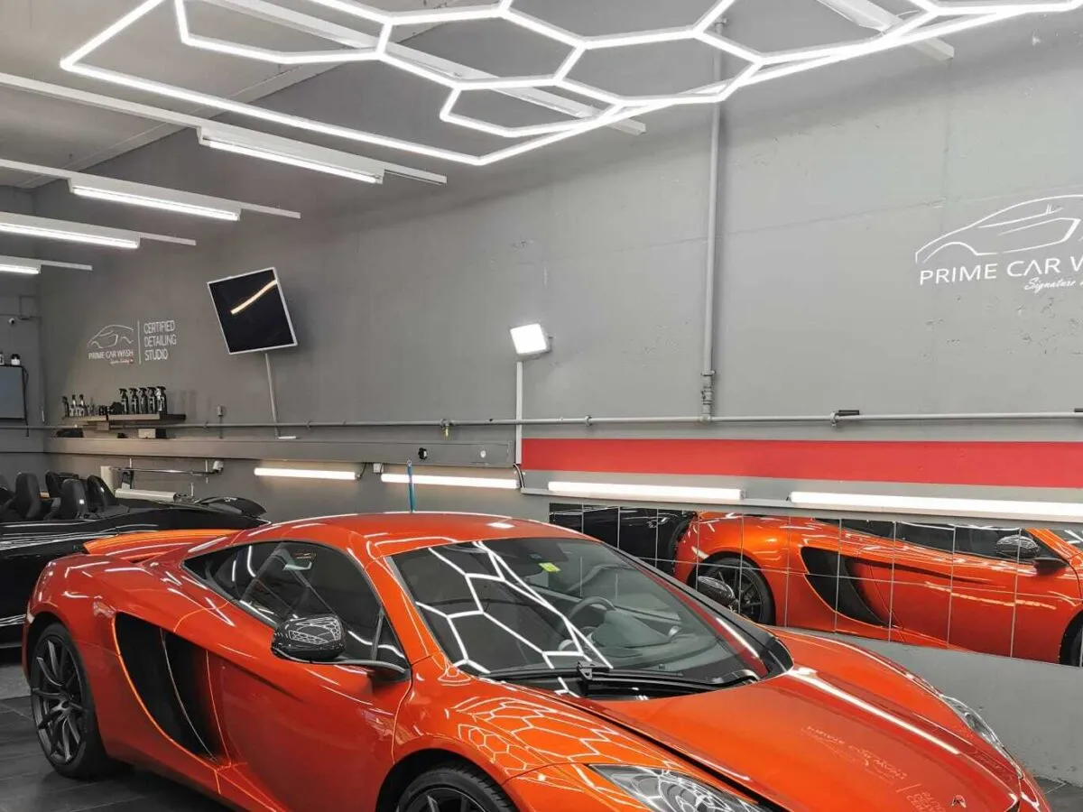 McLaren MP4-12C