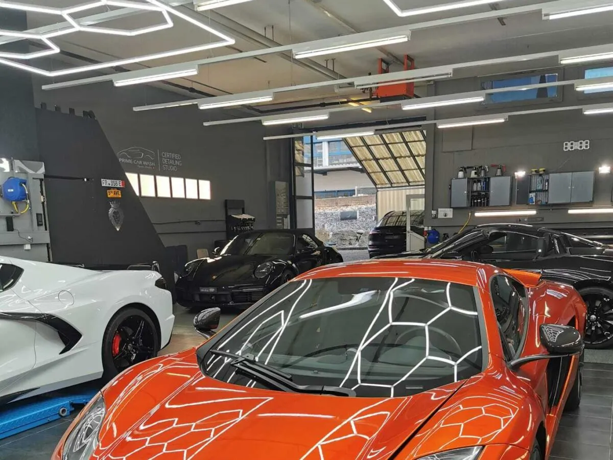 McLaren MP4-12C