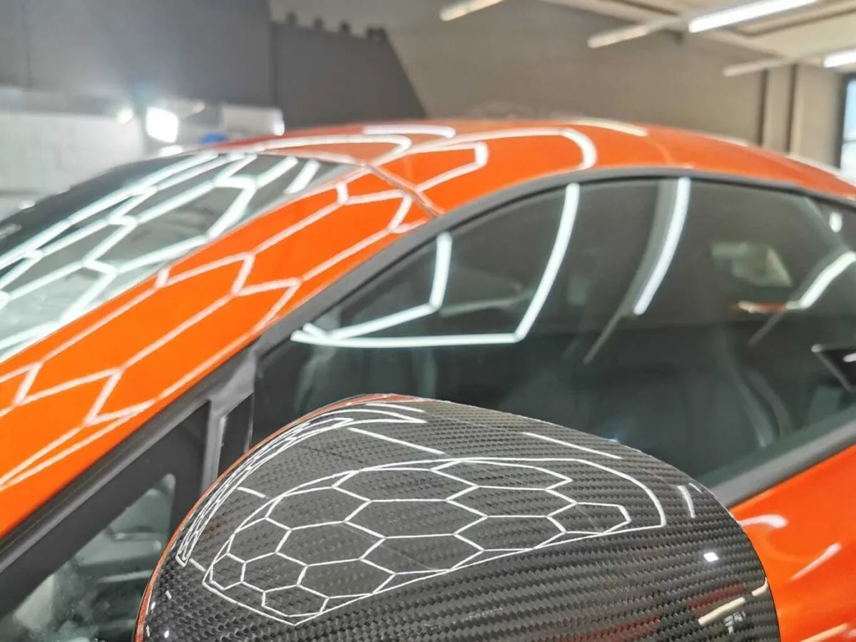 McLaren MP4-12C