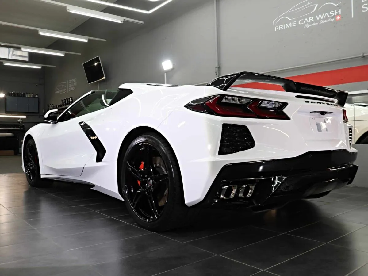 Corvette C8