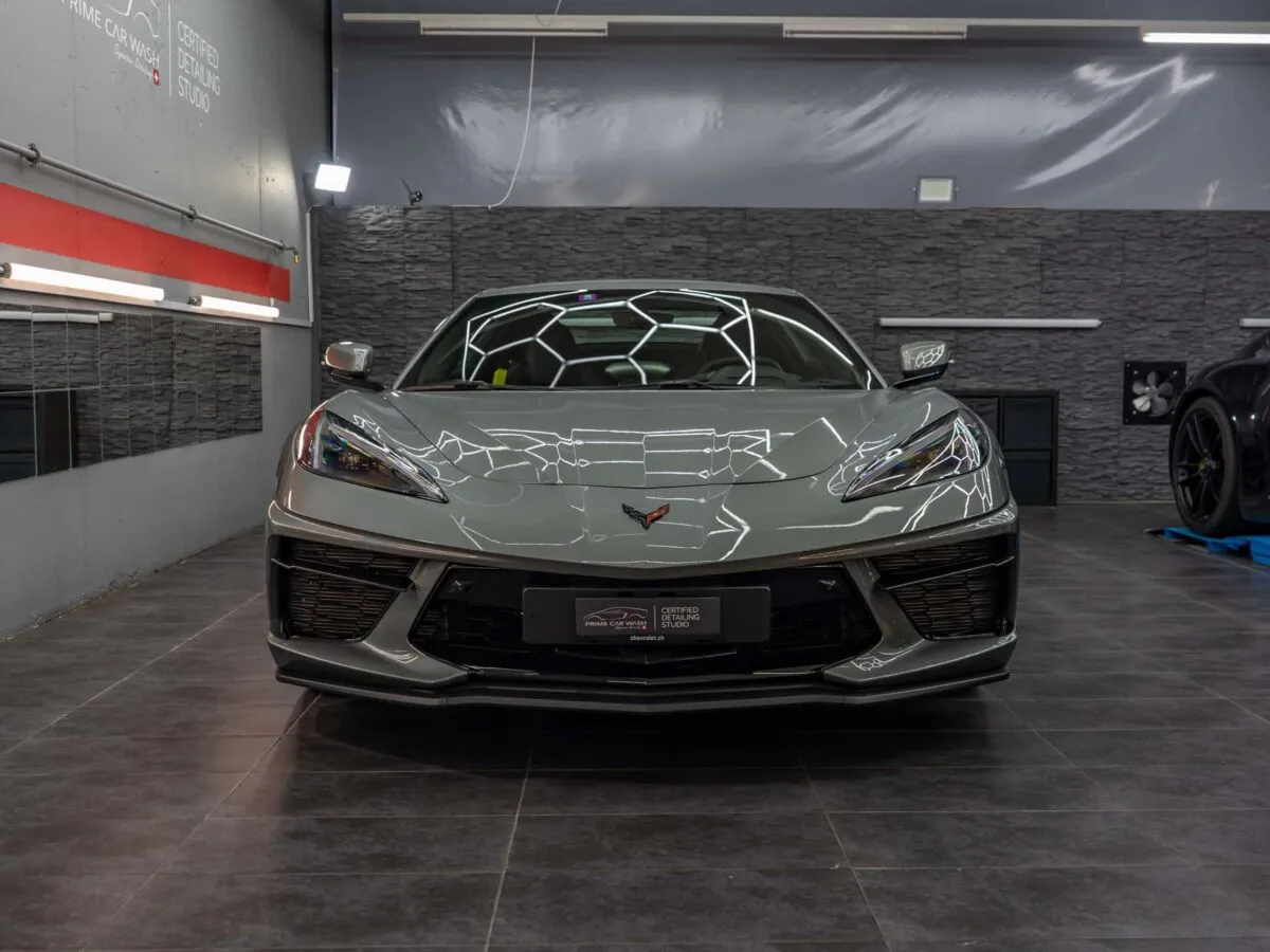 Corvette C8