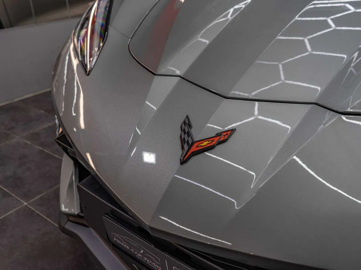 Corvette C8