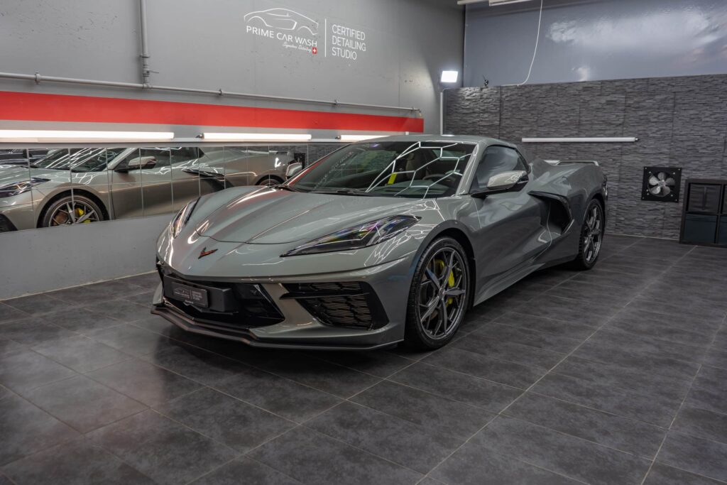 Corvette C8