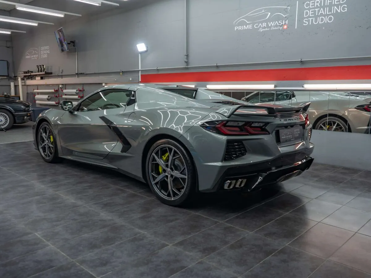 Corvette C8