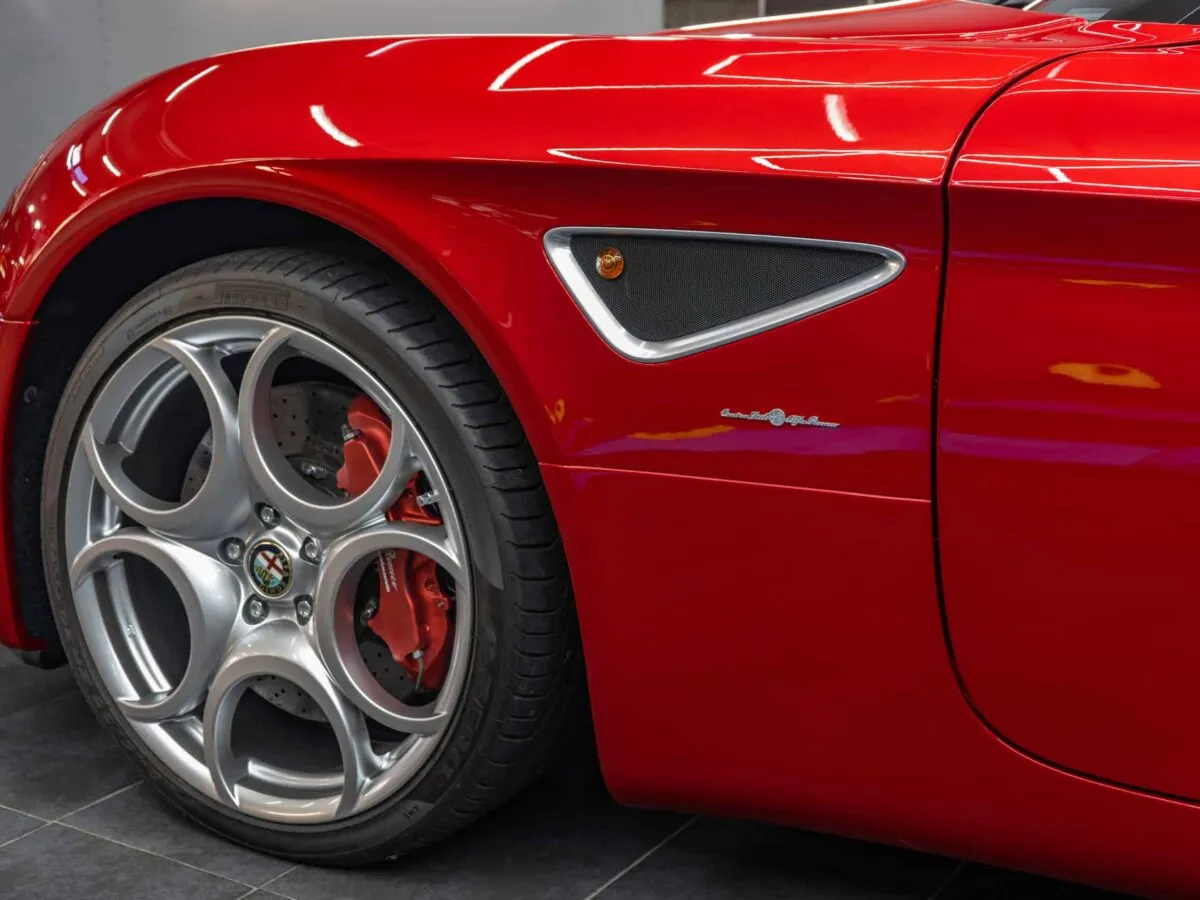 Alfa Romeo 8C Spider