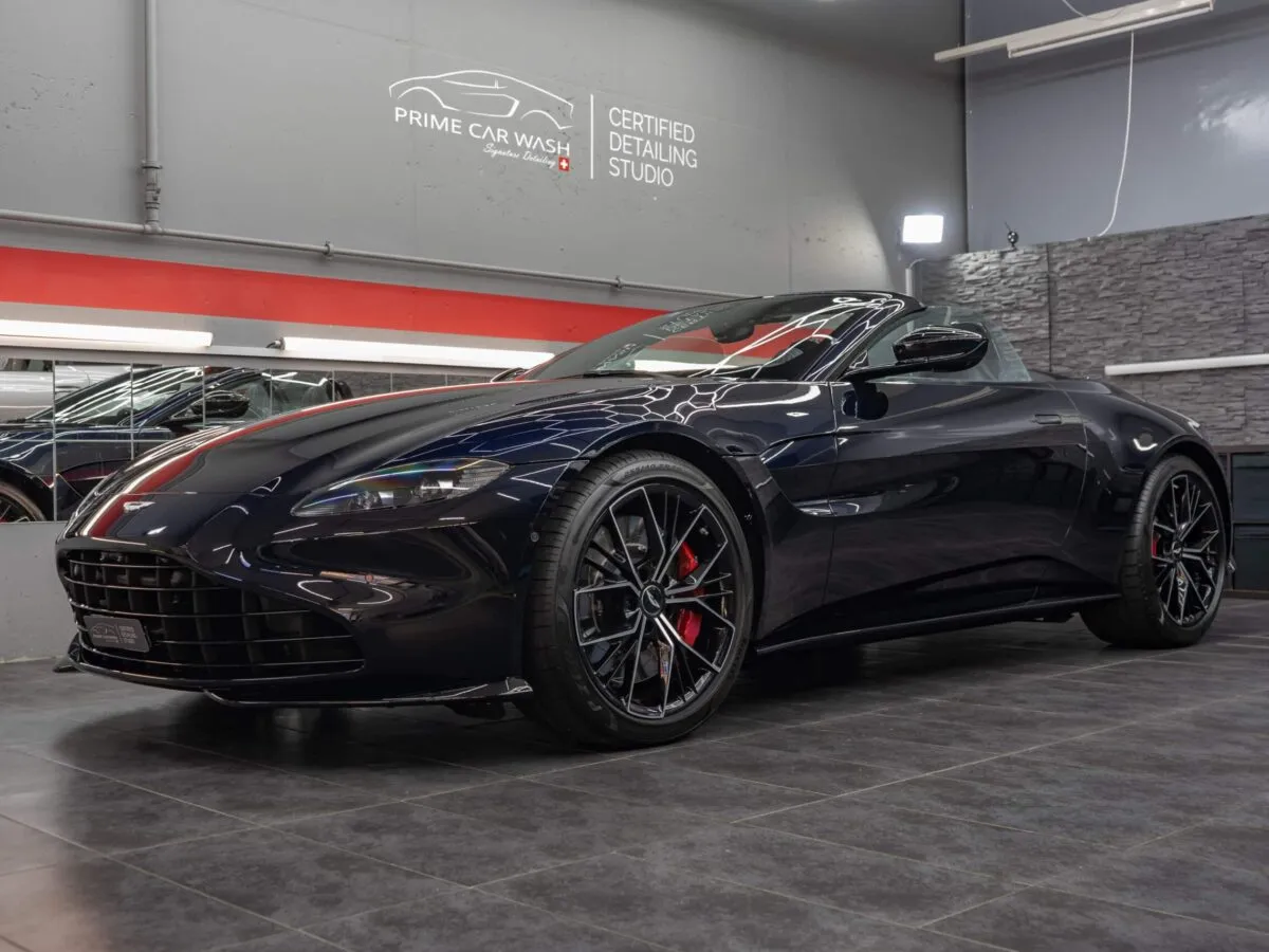 Aston Martin Vantage