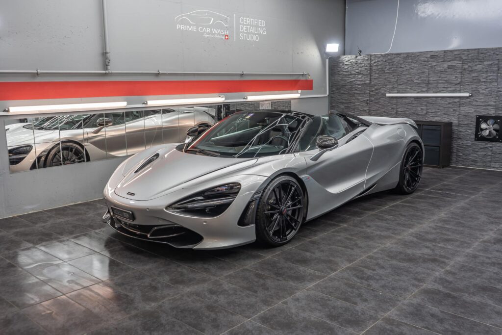 McLaren 720S Spider