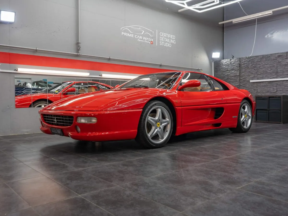 Ferrari 355 Coupe