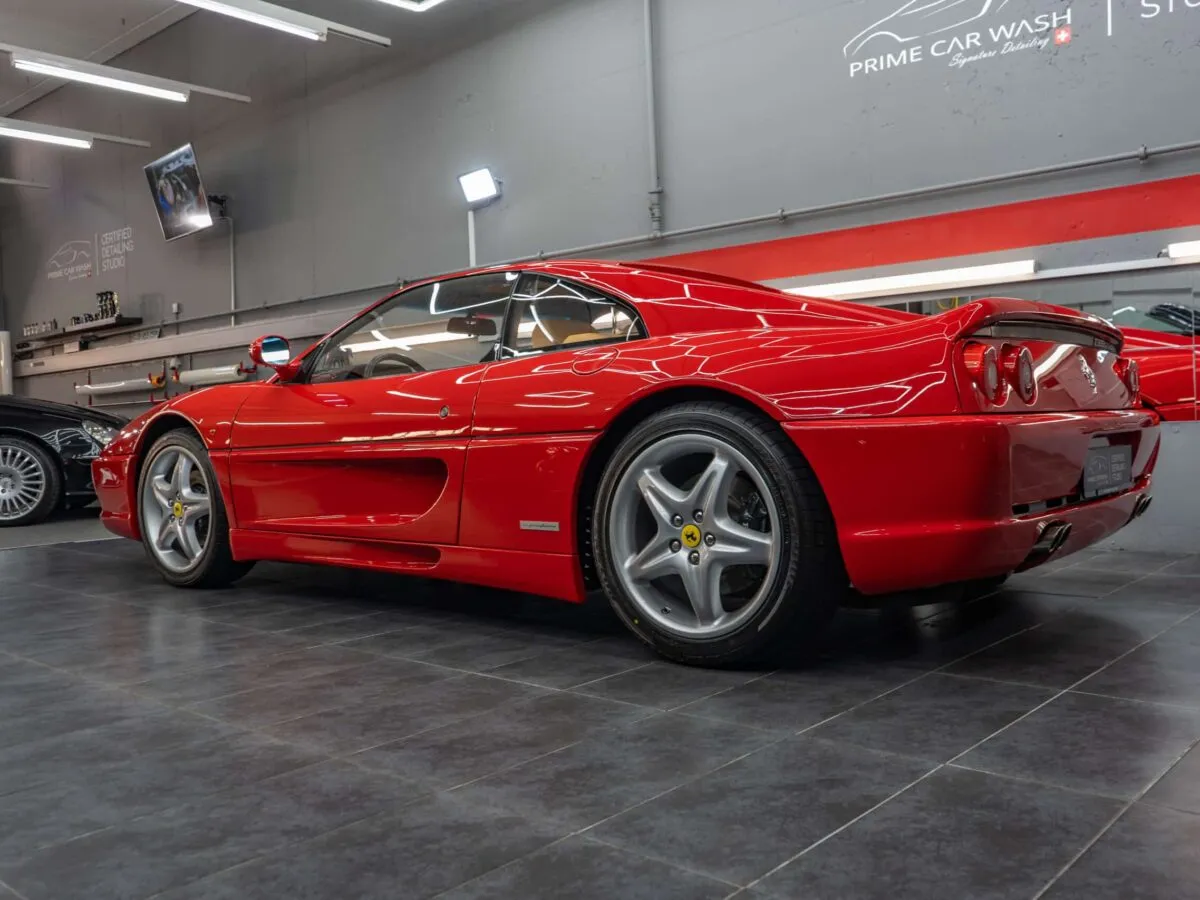 Ferrari 355 Coupe