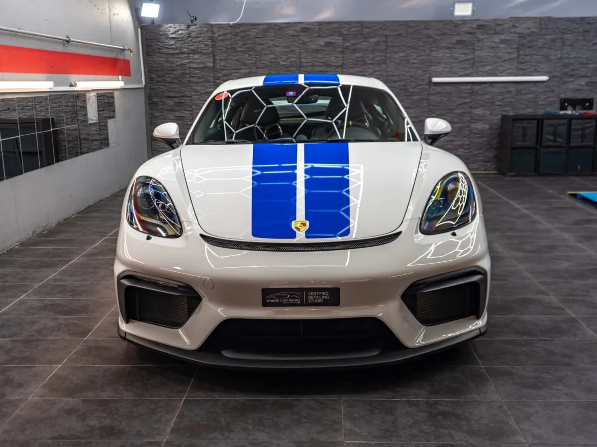 Porsche 718 GT4