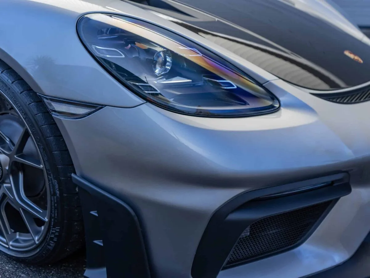 Porsche GT4 RS