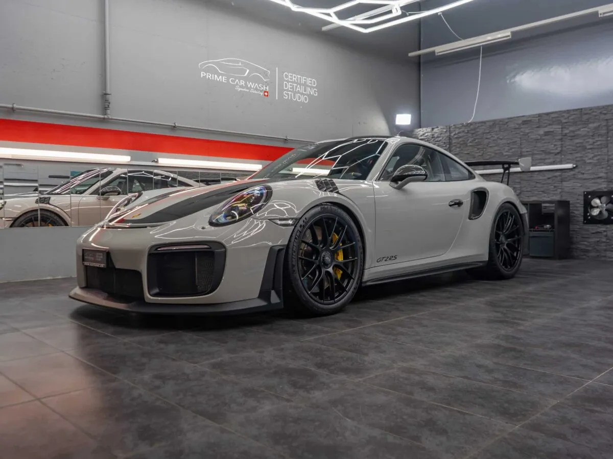 Porsche GT2 RS