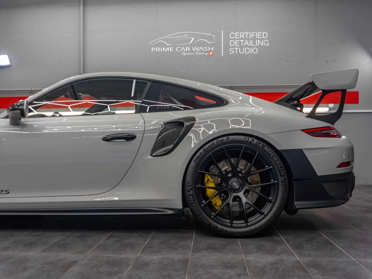 Porsche GT2 RS