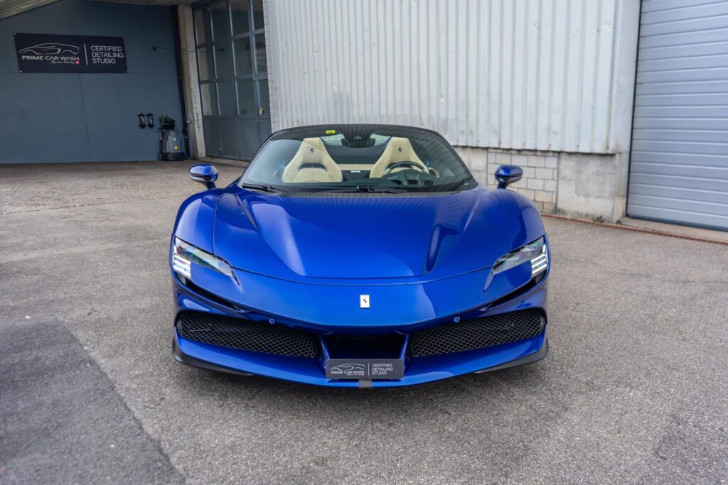 Ferrari SF90 Spider