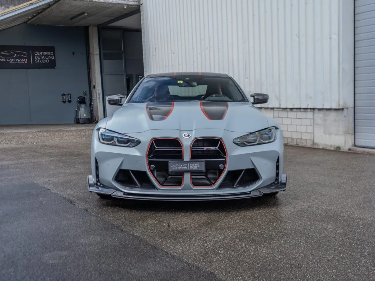 BMW M4 CSL