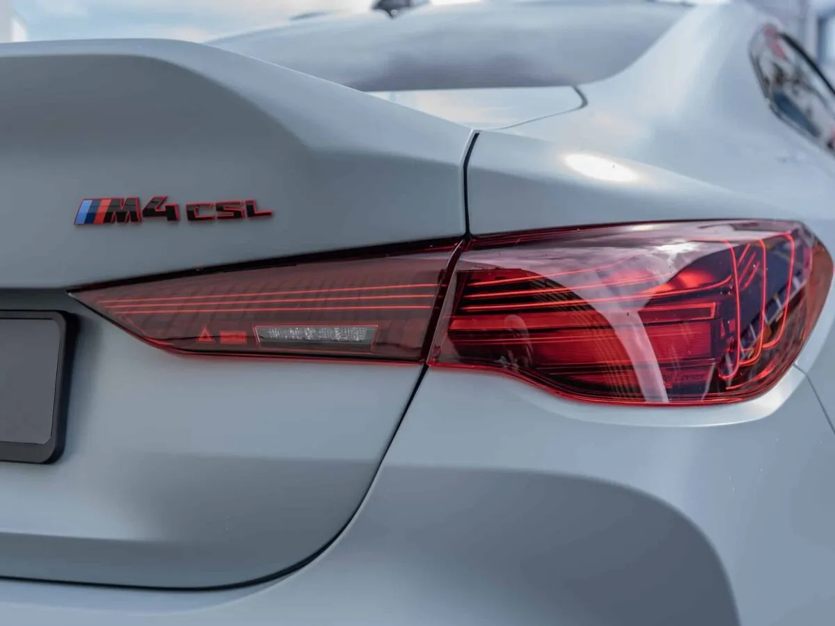 BMW M4 CSL