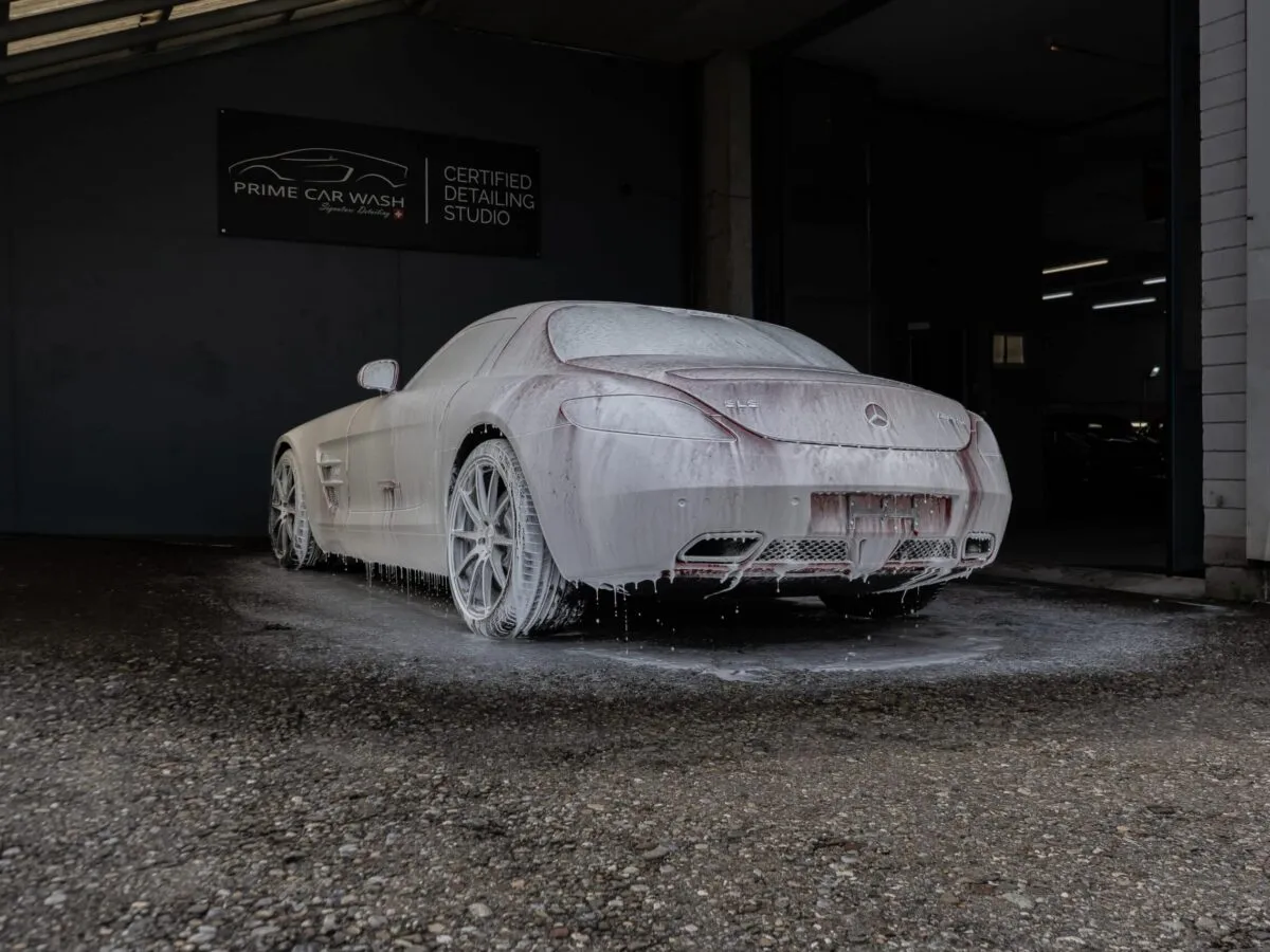 Mercedes SLS AMG