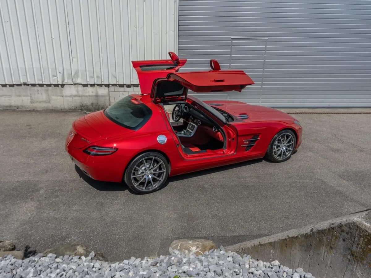 Mercedes SLS AMG