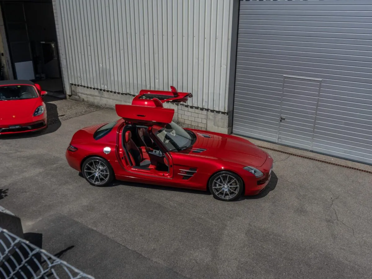 Mercedes SLS AMG