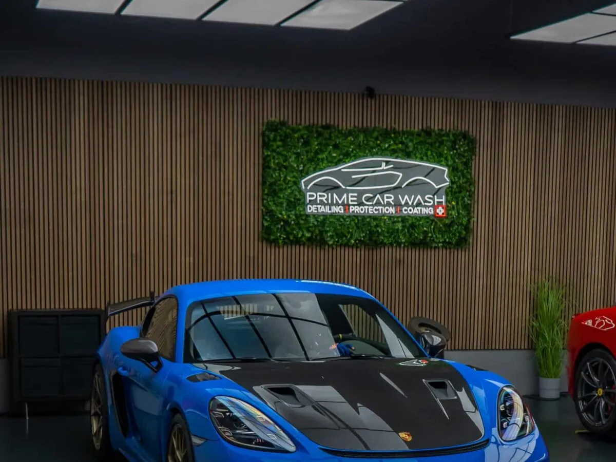 GT4 RS Weissach