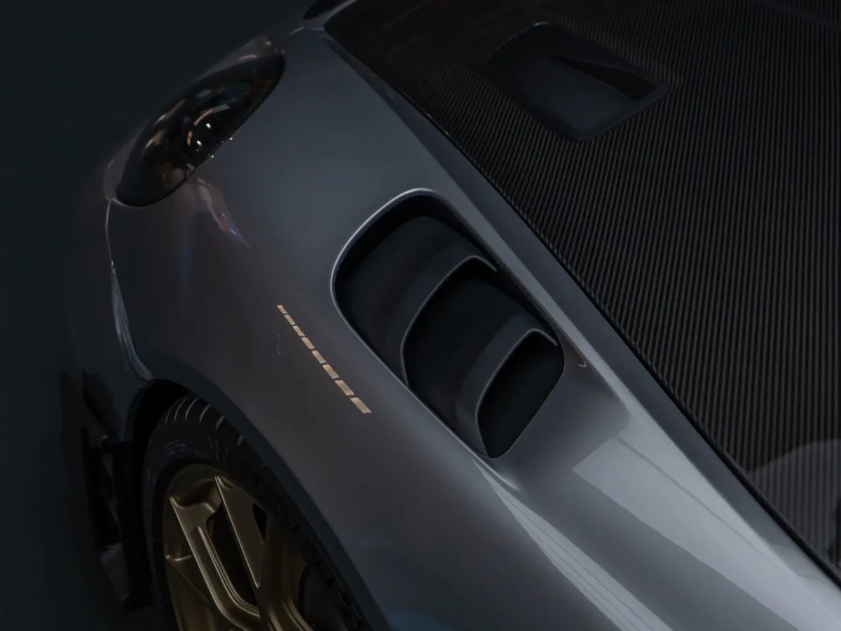 GT4 RS Weissach